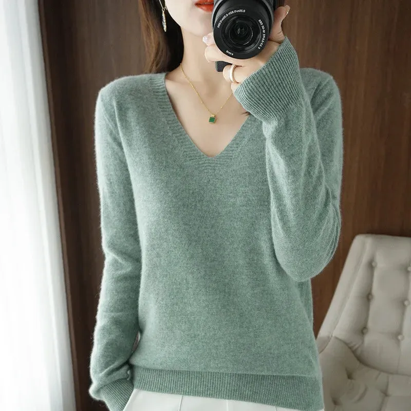 AC - Women's Pullover Sweater: Cashmere, V-neck with lace detail, perfect for autumn and winter