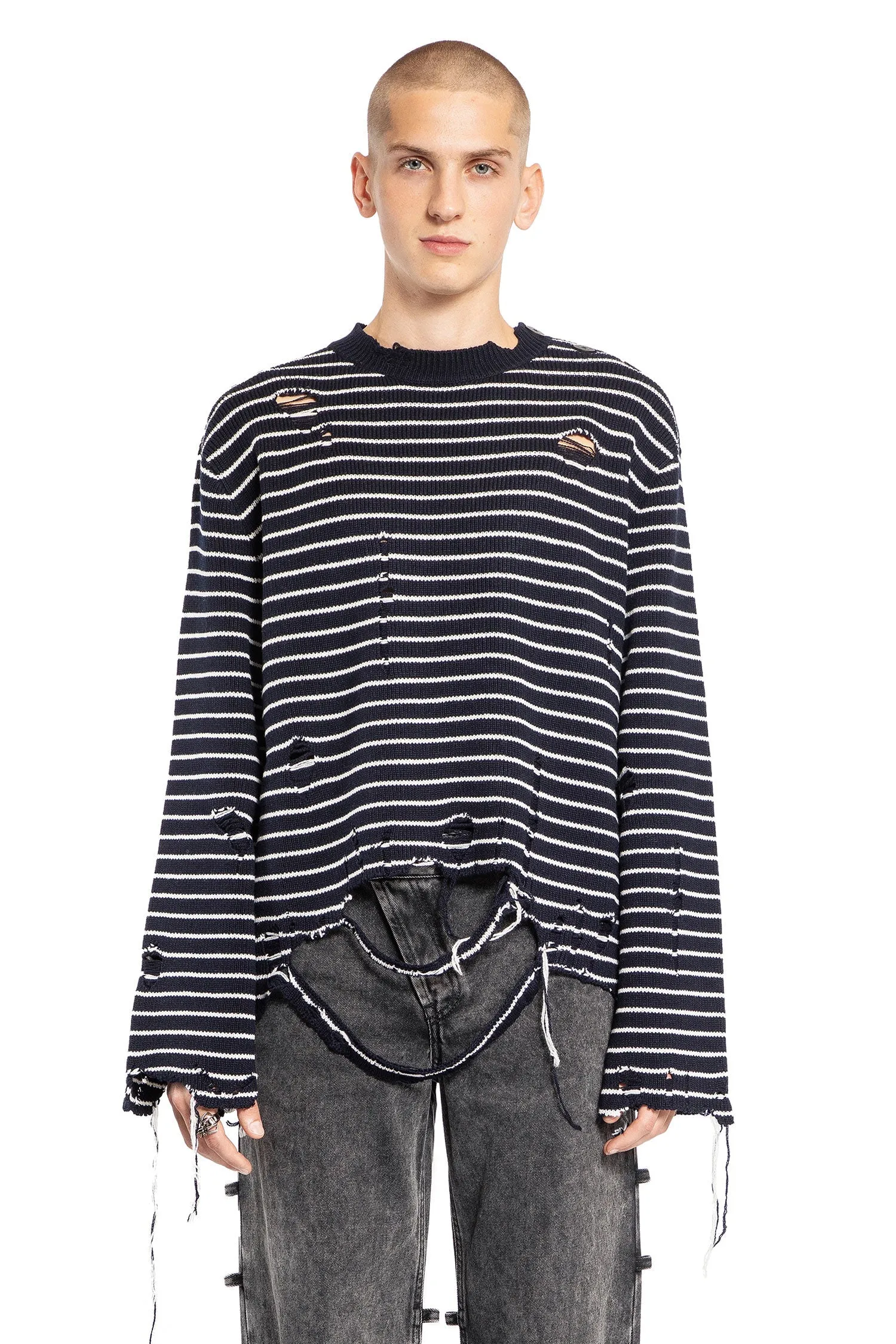 ALEXANDER MCQUEEN MAN BLACK&WHITE KNITWEAR