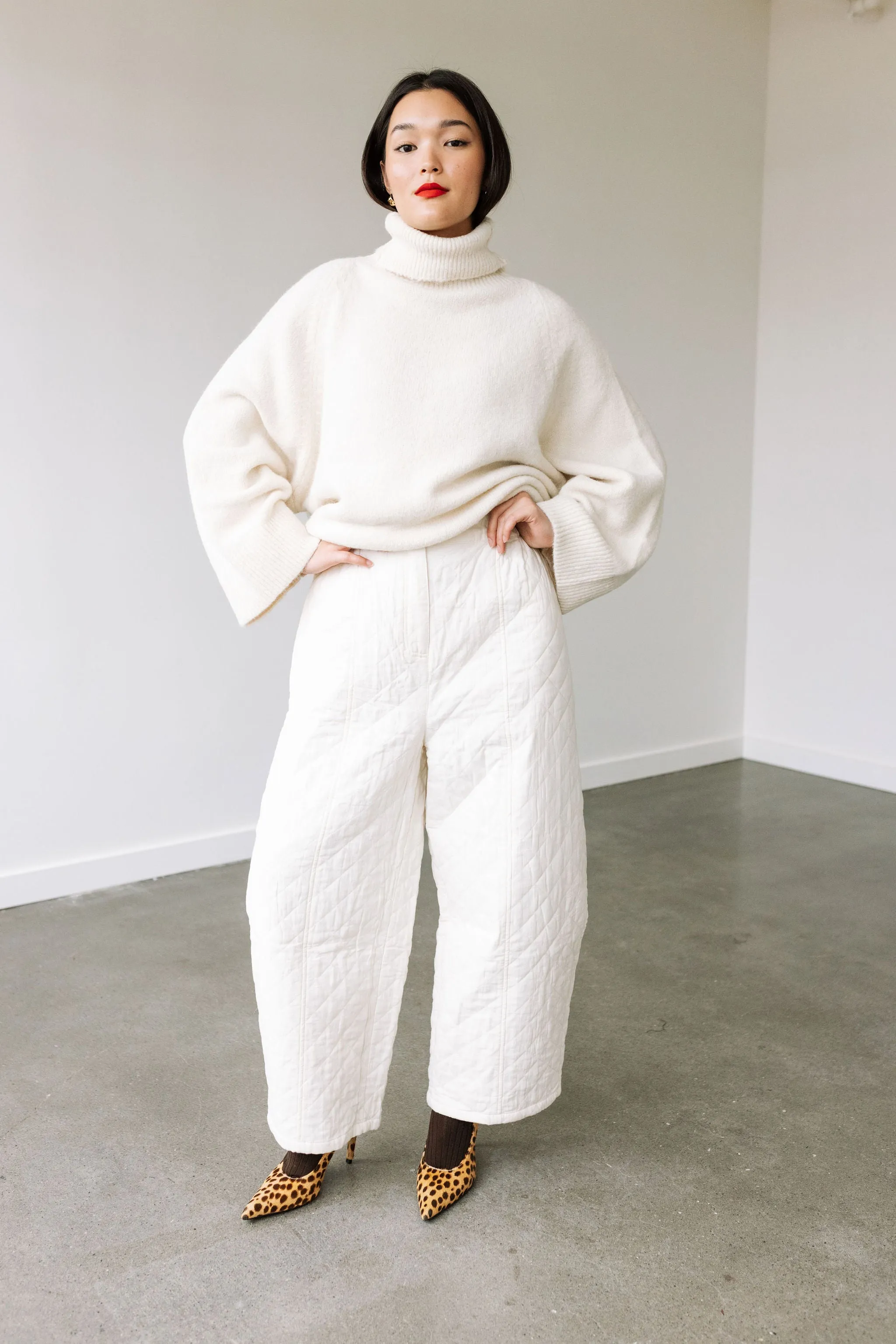 Alpaca and Wool Blend Sweater (Ecru)