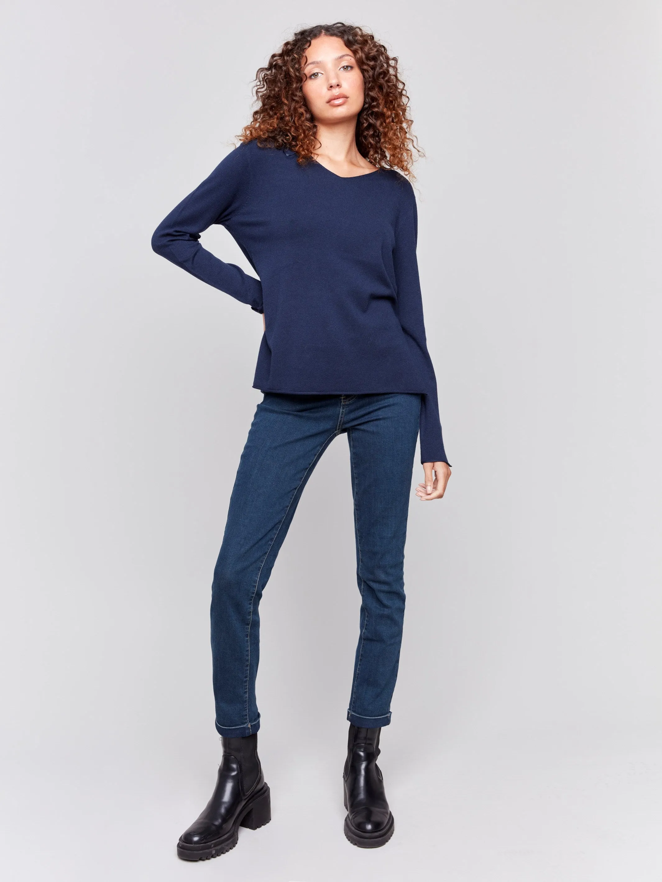 Basic V-Neck Sweater - Navy