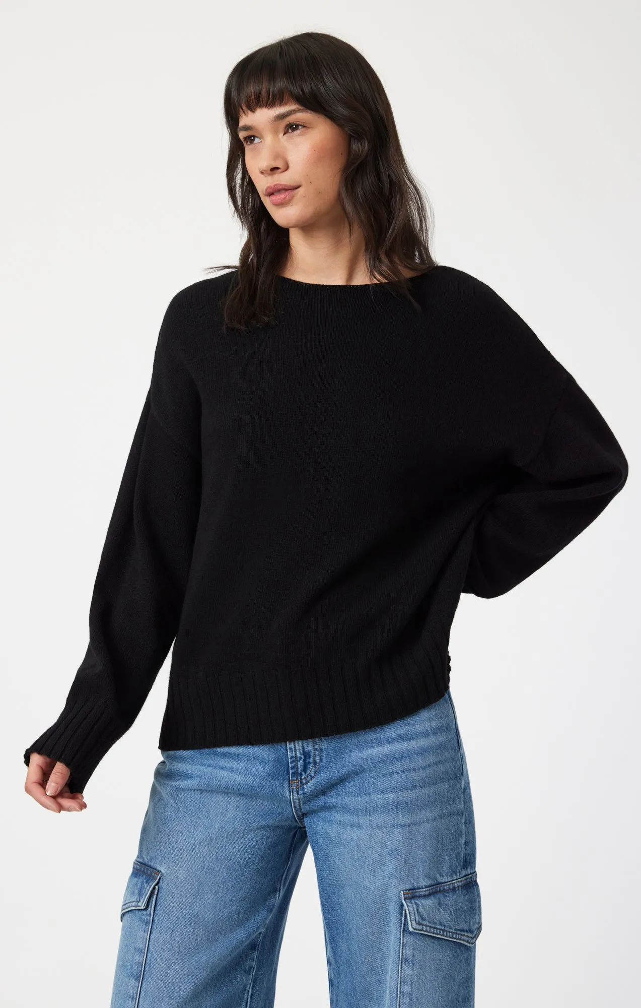 BOAT NECK SWEATER IN BLACK