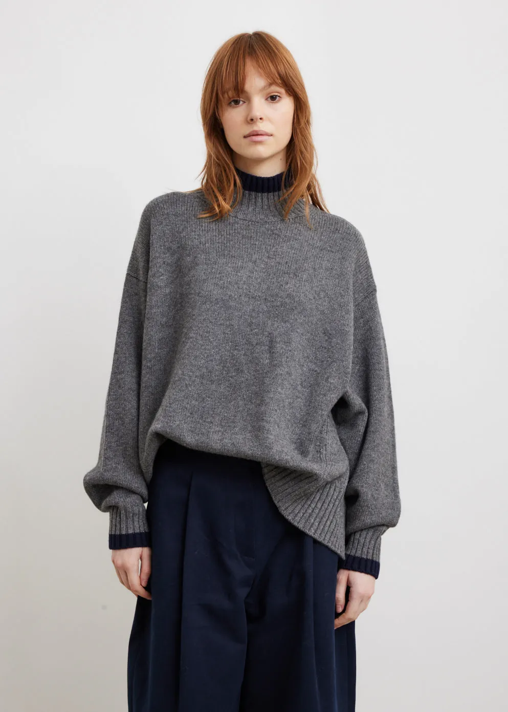 Contrast Detail Turtleneck Knit Sweater