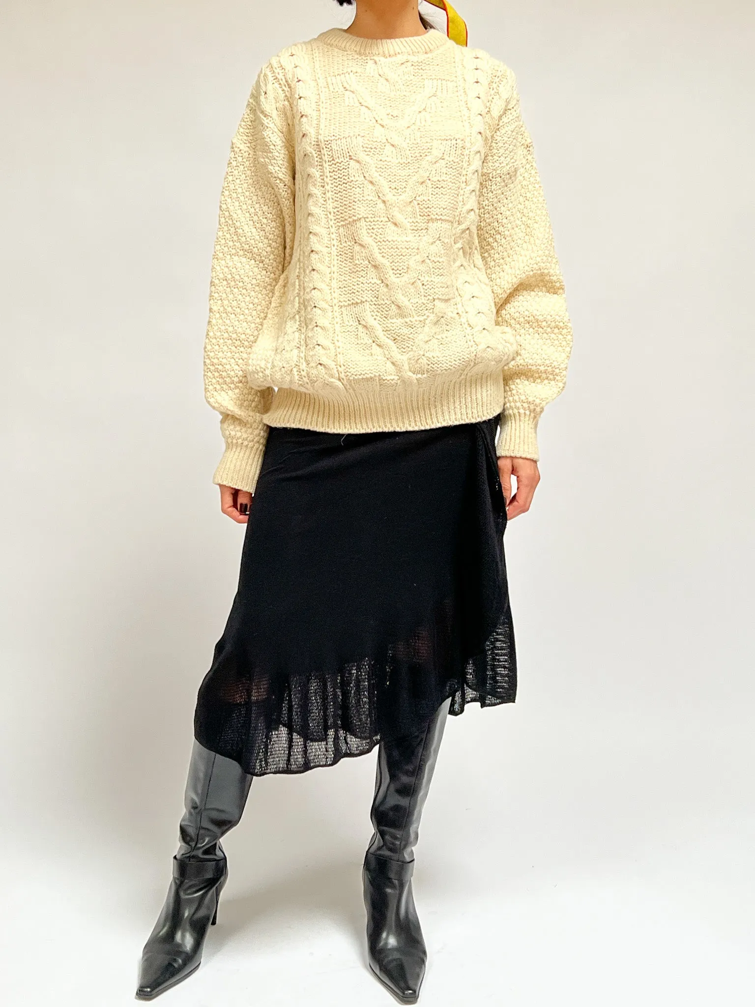 Cream Wool Cableknit Sweater (L)