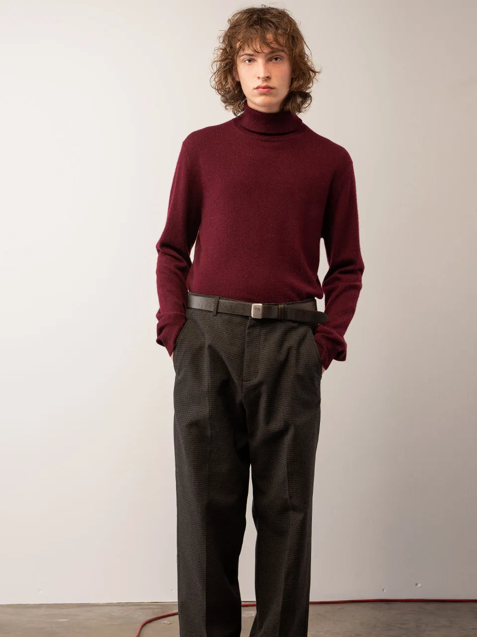 Men Turtleneck Sweater_Burgundy