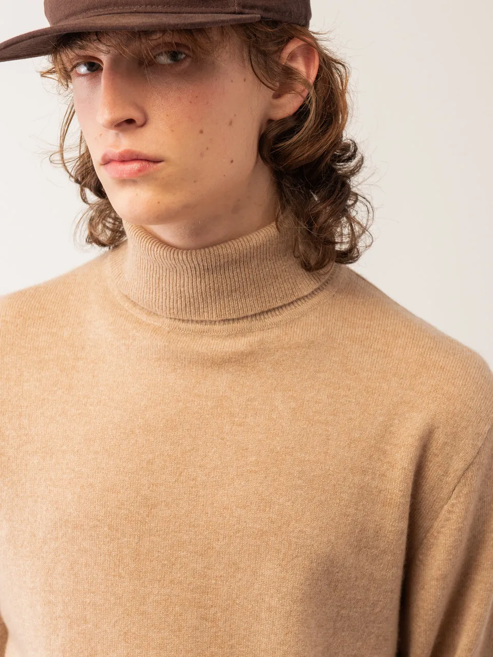 Men Turtleneck Sweater_Camel