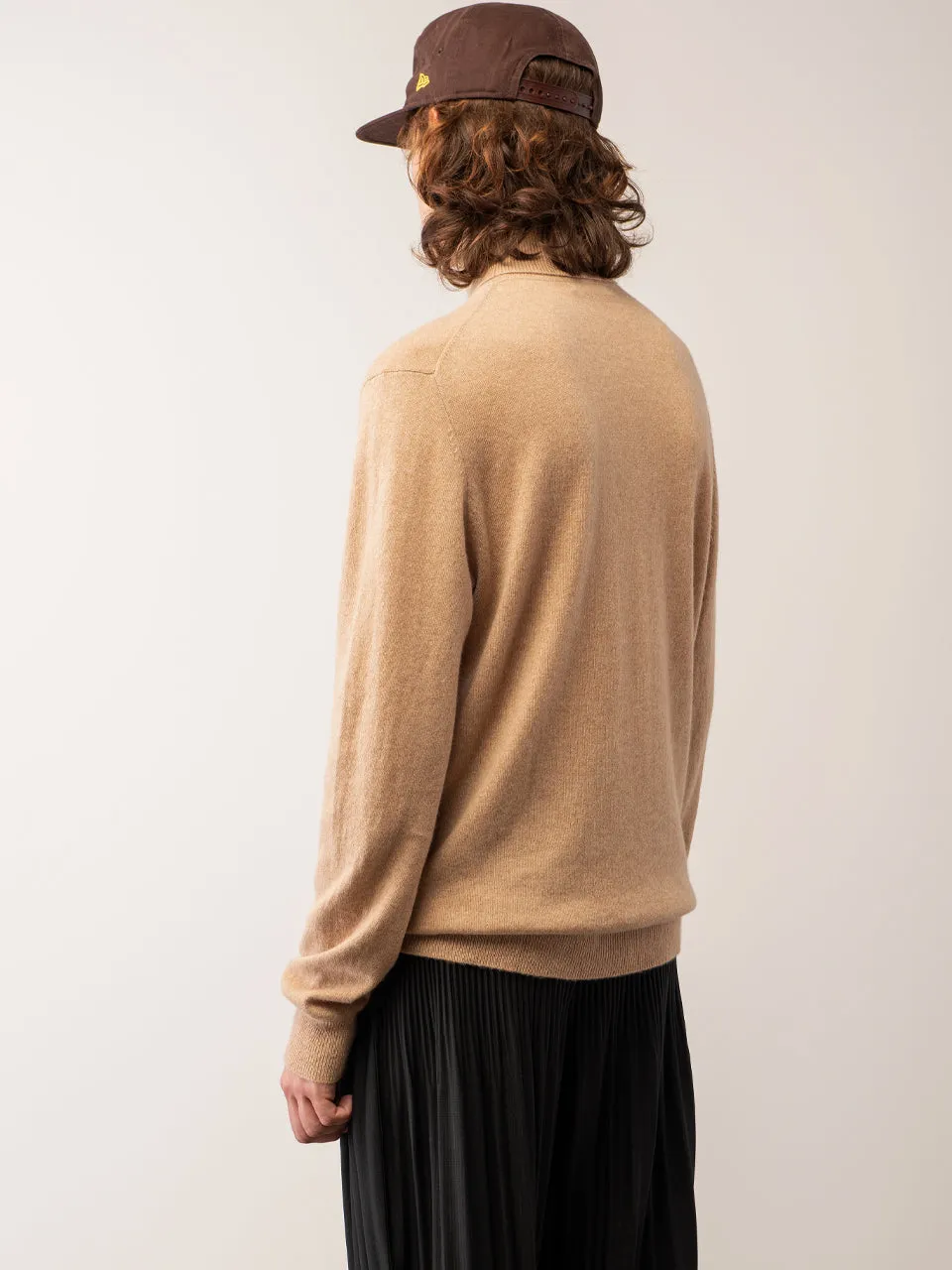 Men Turtleneck Sweater_Camel