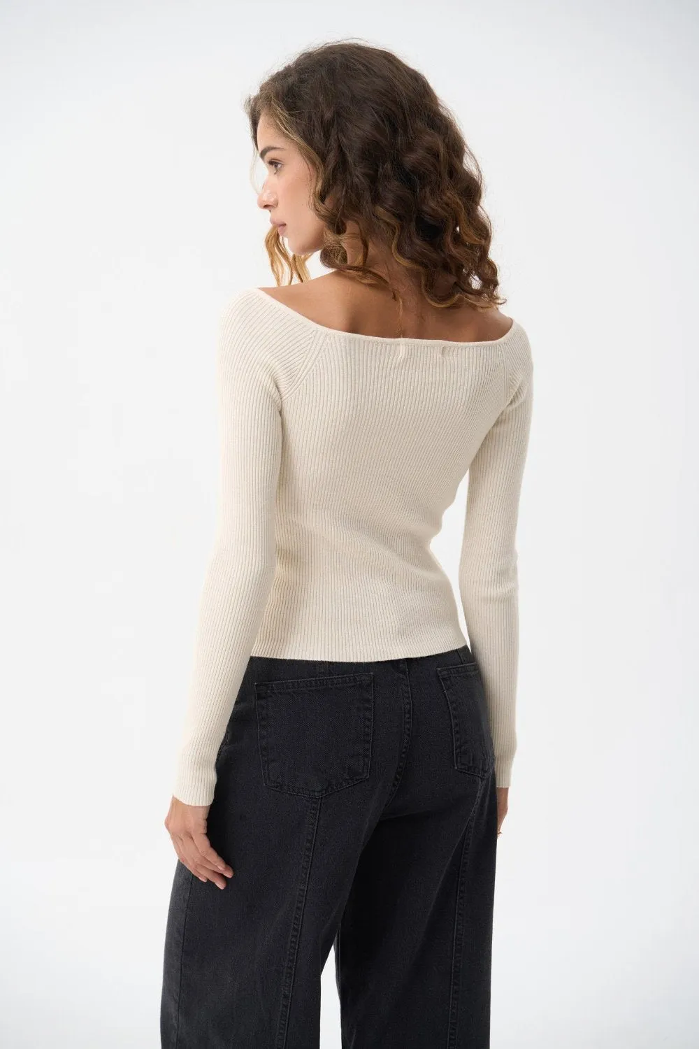 Milk Sweetheart Neckline Ribbed knit Sweater