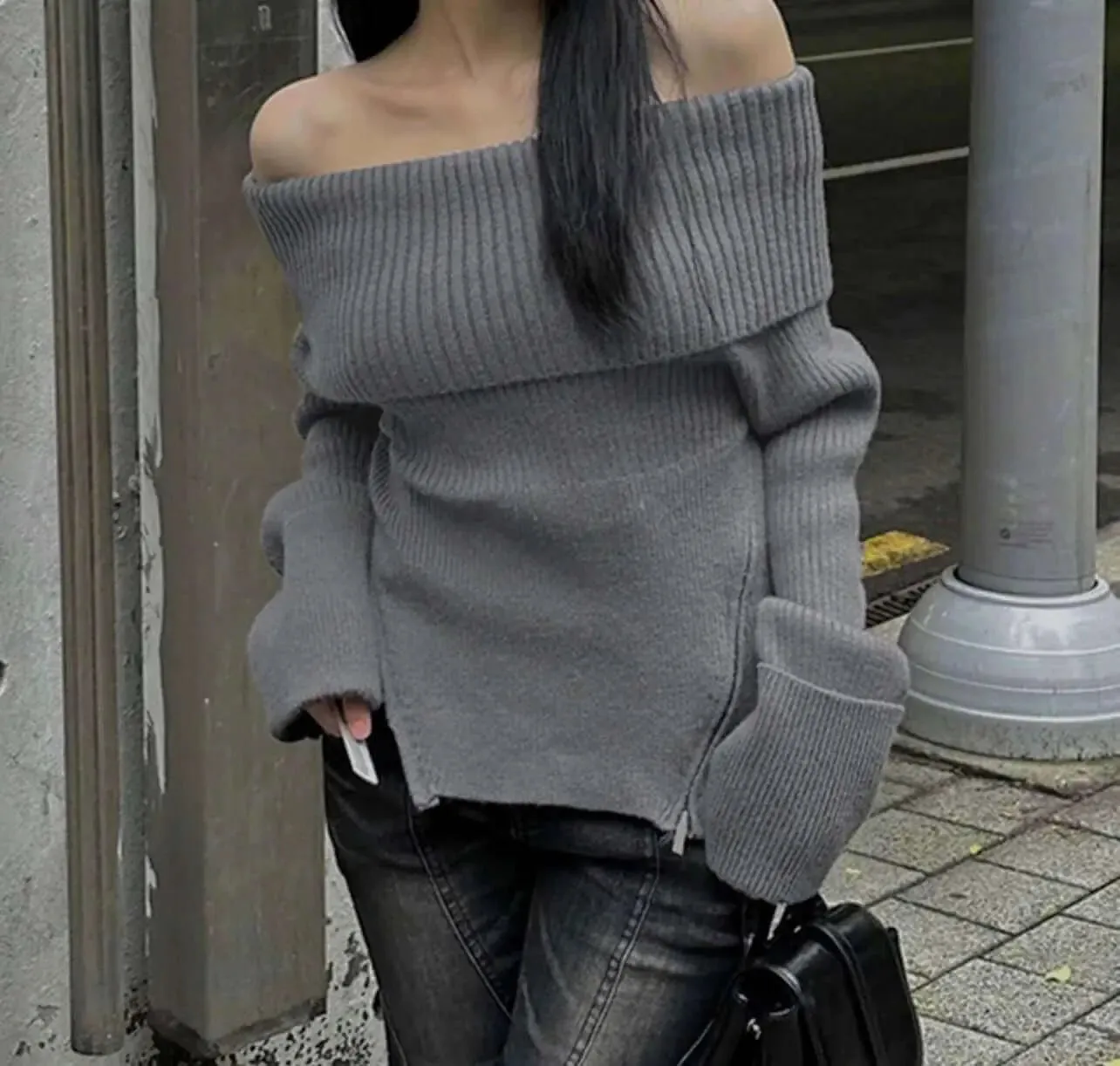 Off-shoulder Slim Fit Sweater. Trendsetting Style