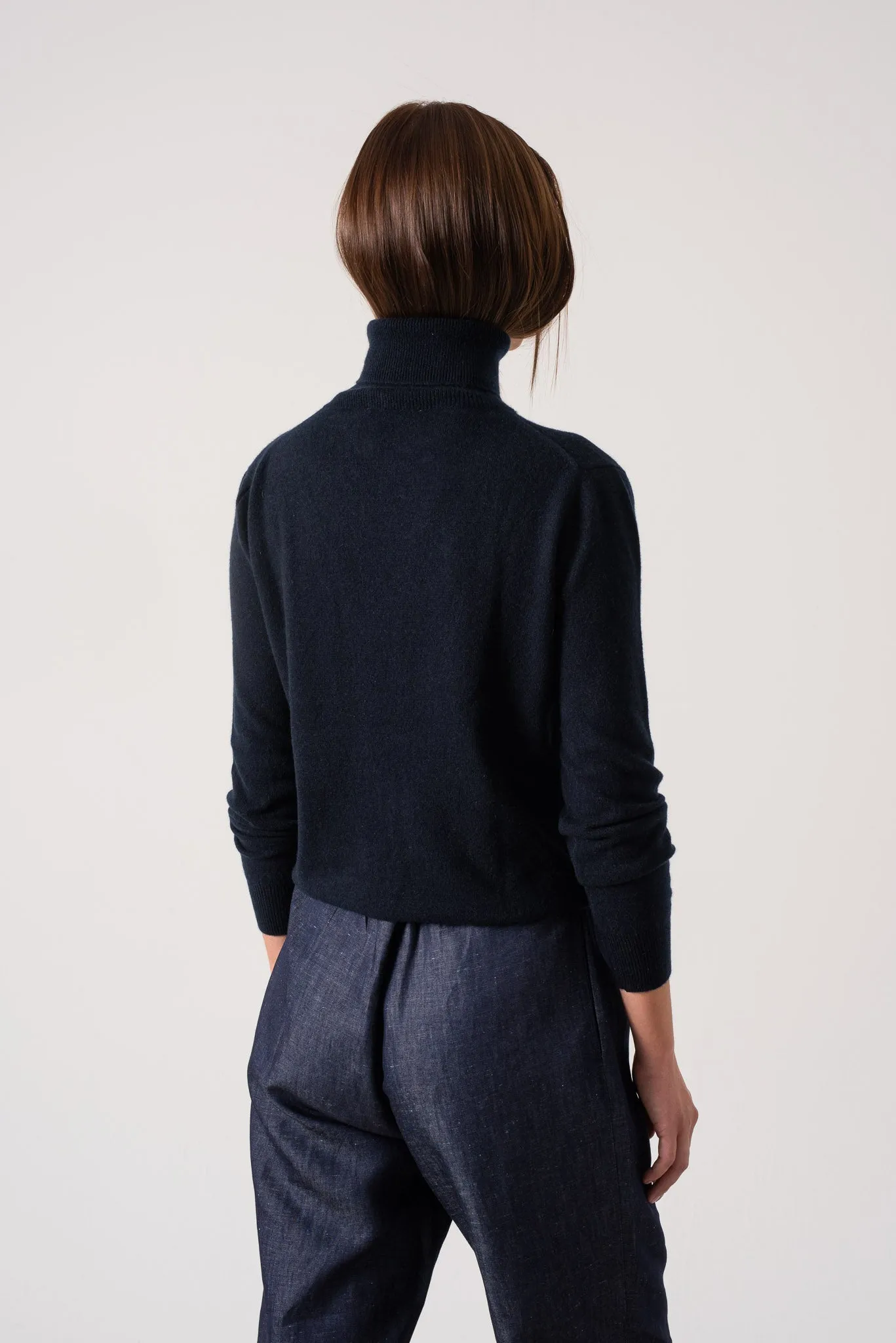 Ombra 100% Cashmere Turtleneck Sweater Navy