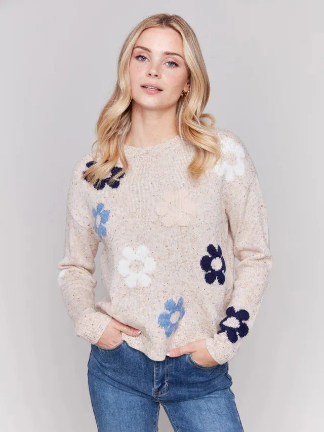 SWEATER WITH FLOWER DETAIL