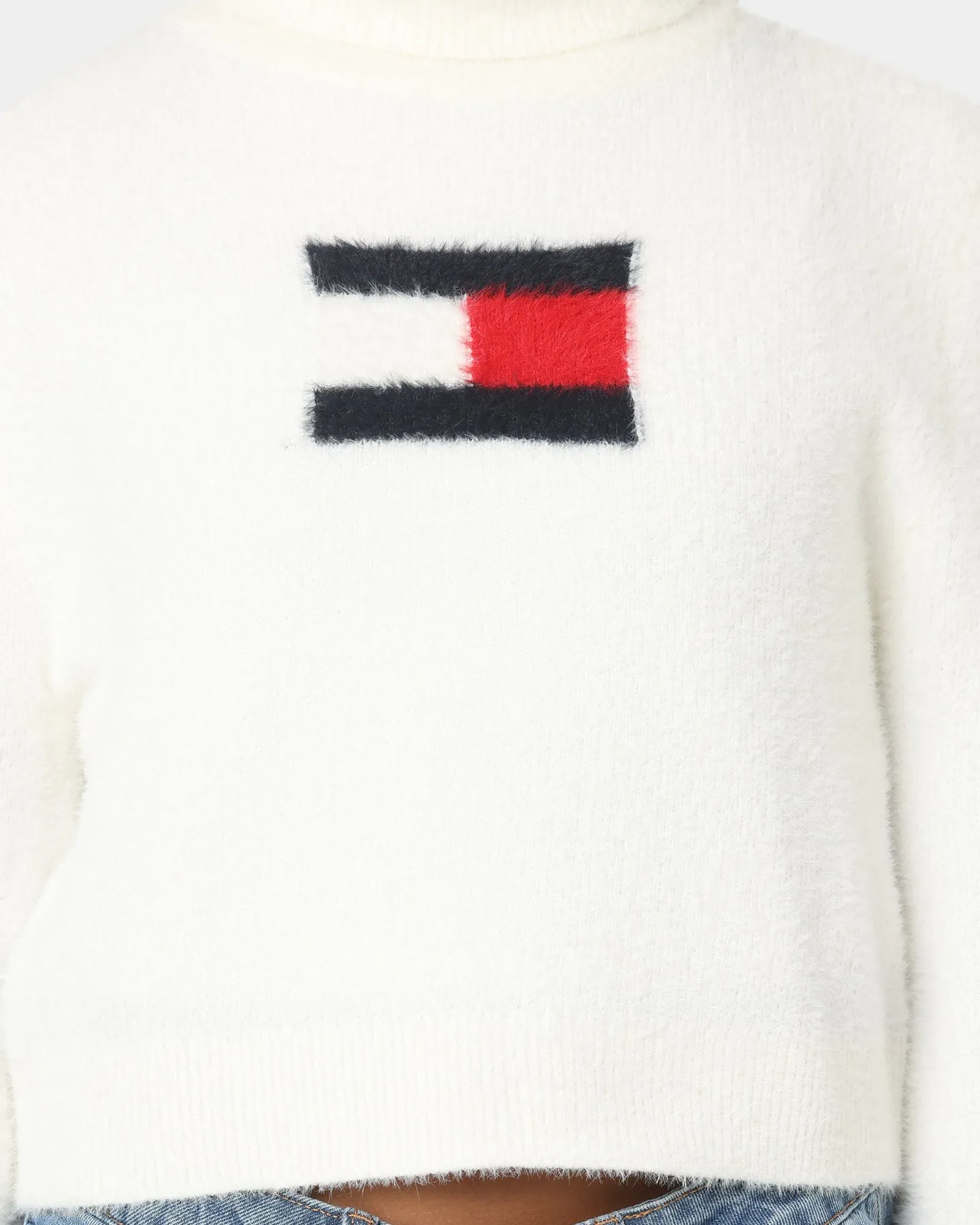 Tommy Jeans Women's TJW Crop Furry Flag Sweater Ecru