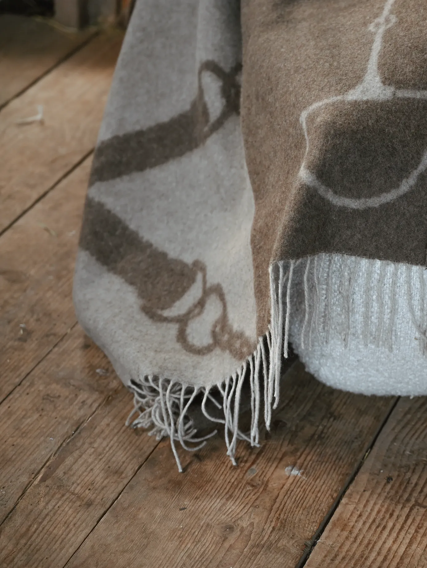 Wool Cashmere Throw Mud & Beige